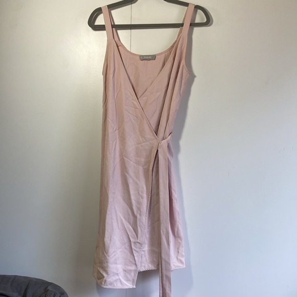 Pink everlane Japanese go weave wrap dress size 6 - Picture 4 of 5